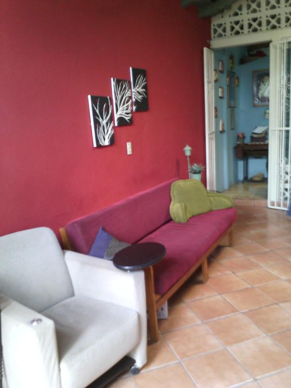 Casa Blanca Tu Casa Apartment Santa Ana Exterior photo